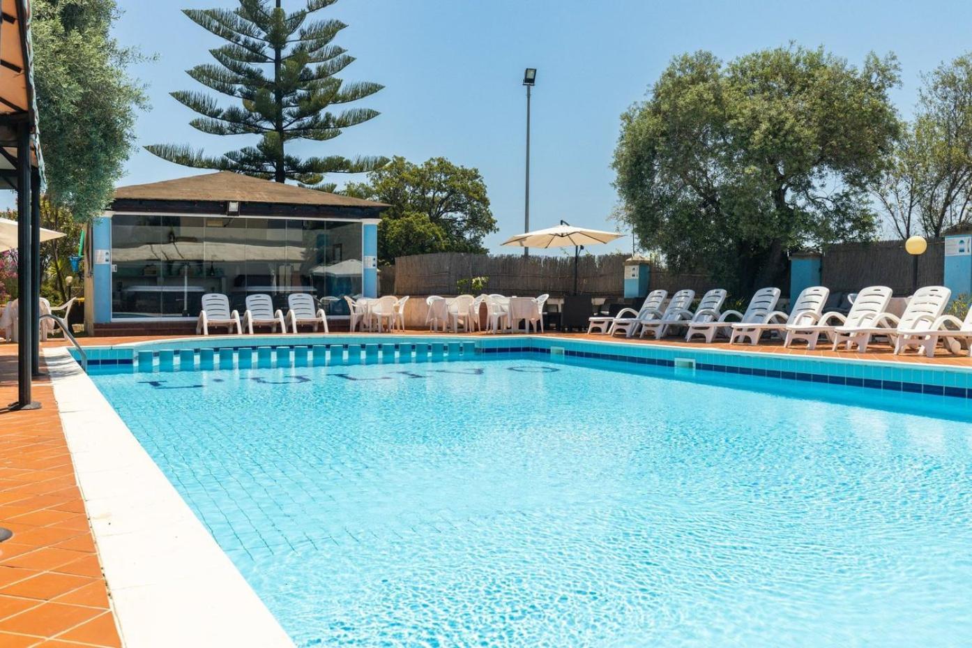 Hotel L'Ulivo ジラソーレ エクステリア 写真
