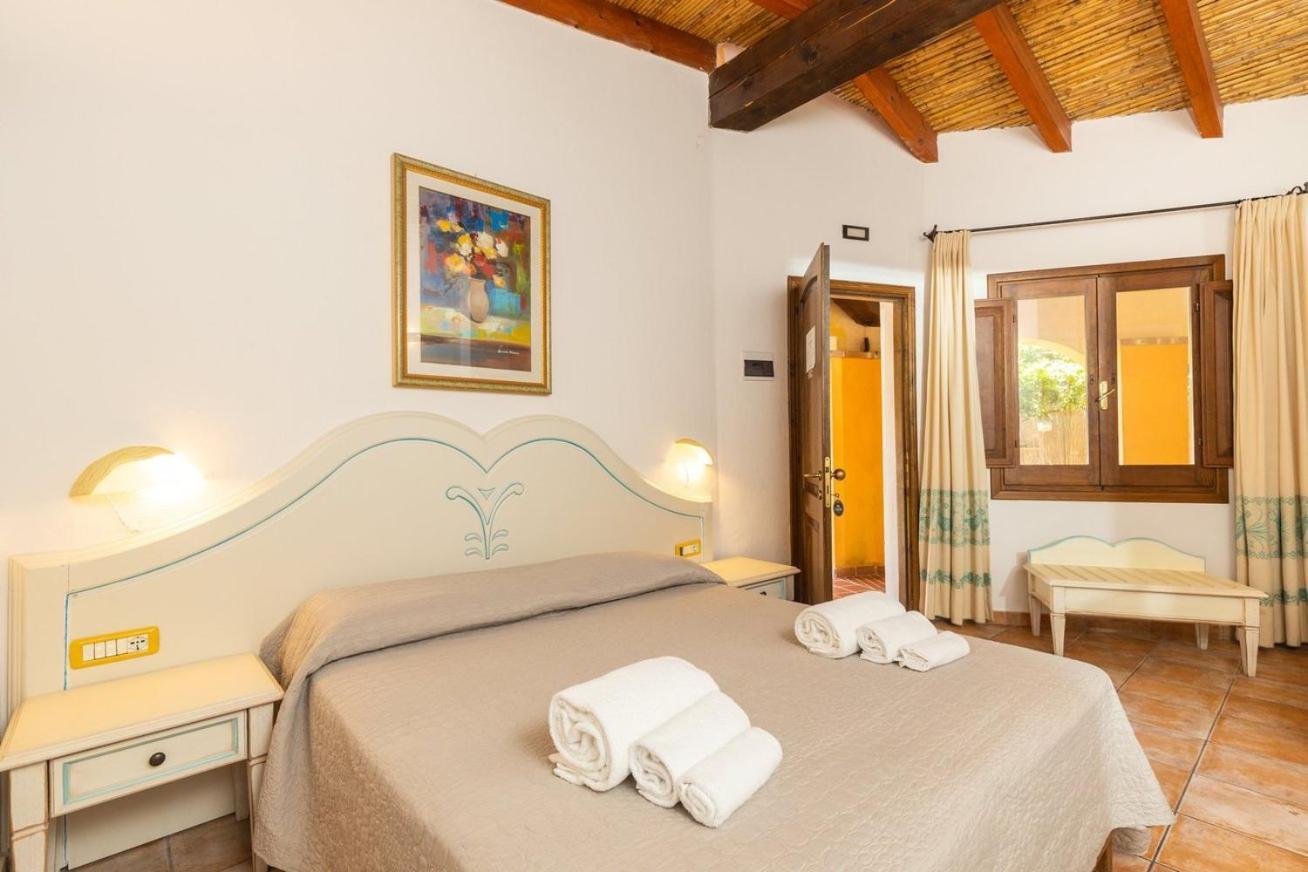 Hotel L'Ulivo ジラソーレ エクステリア 写真